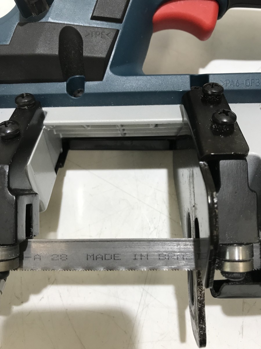 品】☆BOSCH(ボッシュ)18Vバッテリーバンドソー〔GCB18V-LI