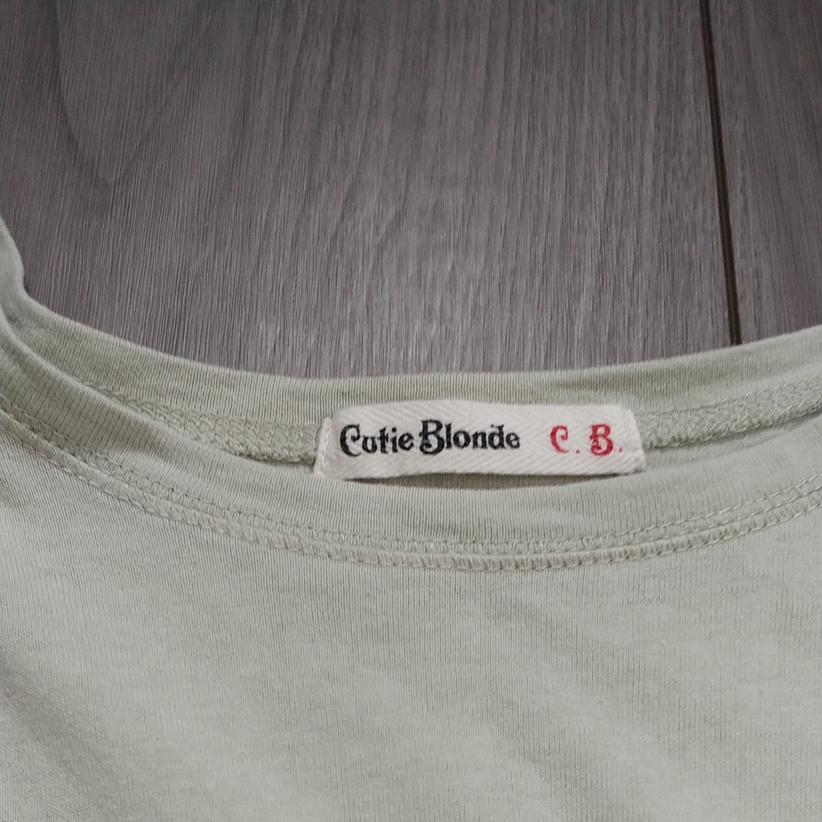 ワンピースTシャツ  CutieBlonde