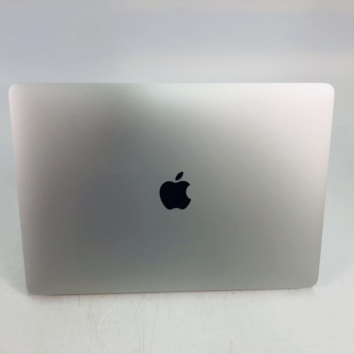 美品 MacBook Air Retina 13インチ(Late 2020) Apple M1 8コア/8GB/SSD
