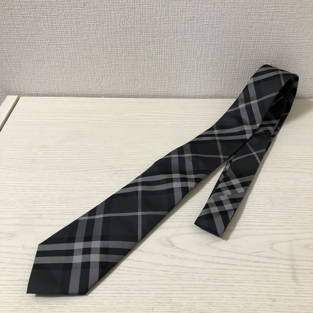 ◇超美品! バーバリー ブラックレーベル ナロータイ シルクネクタイ