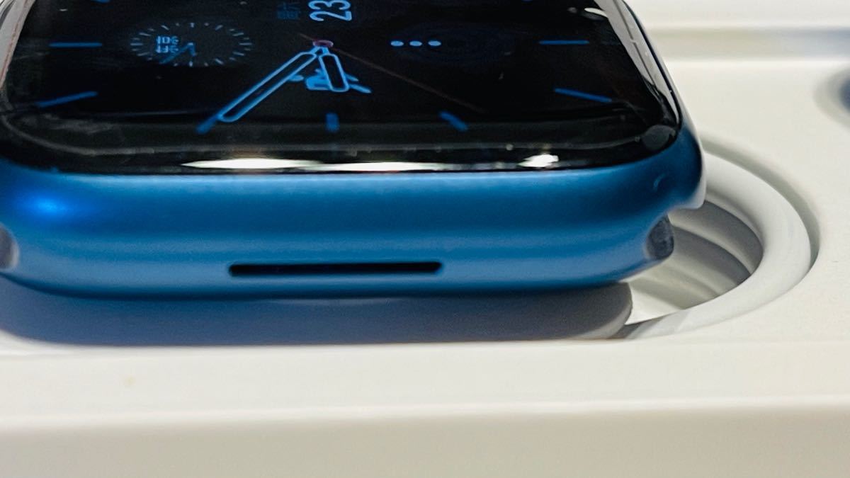 未使用品】Apple Watch SE☆40mmブラック☆オマケ相当-