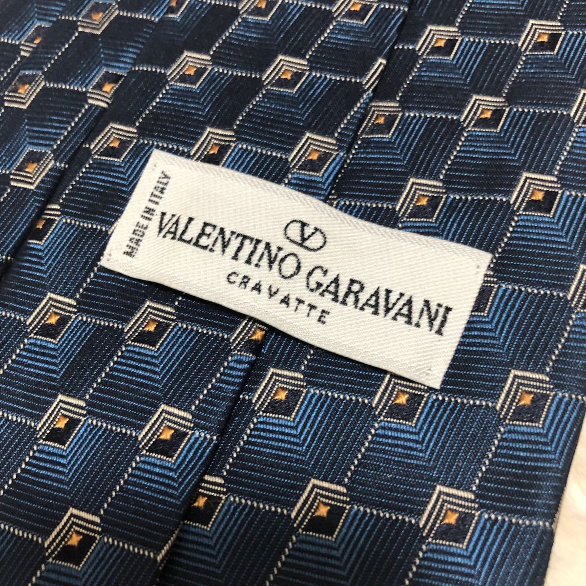 ヴァレンティノ 未使用に近い 美品 - www.elsahariano.com ヴァレンティノ 未使用に近い 美品 - www.elsahariano.com