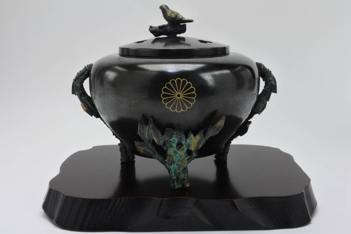 清康熙黄地竜紋纏枝将軍缶瓶 景徳鎮 陶磁器 装飾品 現代工芸品 清康熙黄地竜紋纏枝将軍缶瓶 景徳鎮 陶磁器 装飾品 現代工芸品