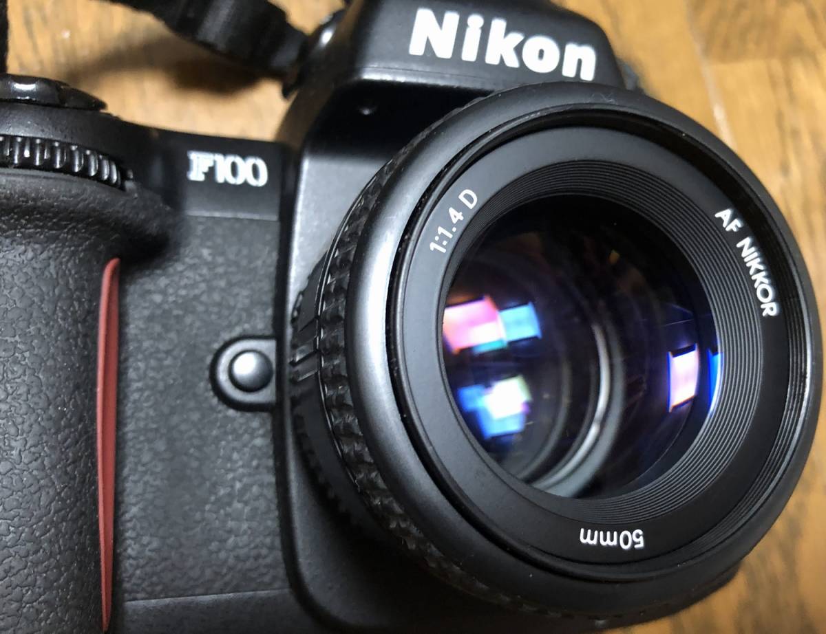 □ ニコン F100 AF NIKKOR 50mm 1:1.4 本体