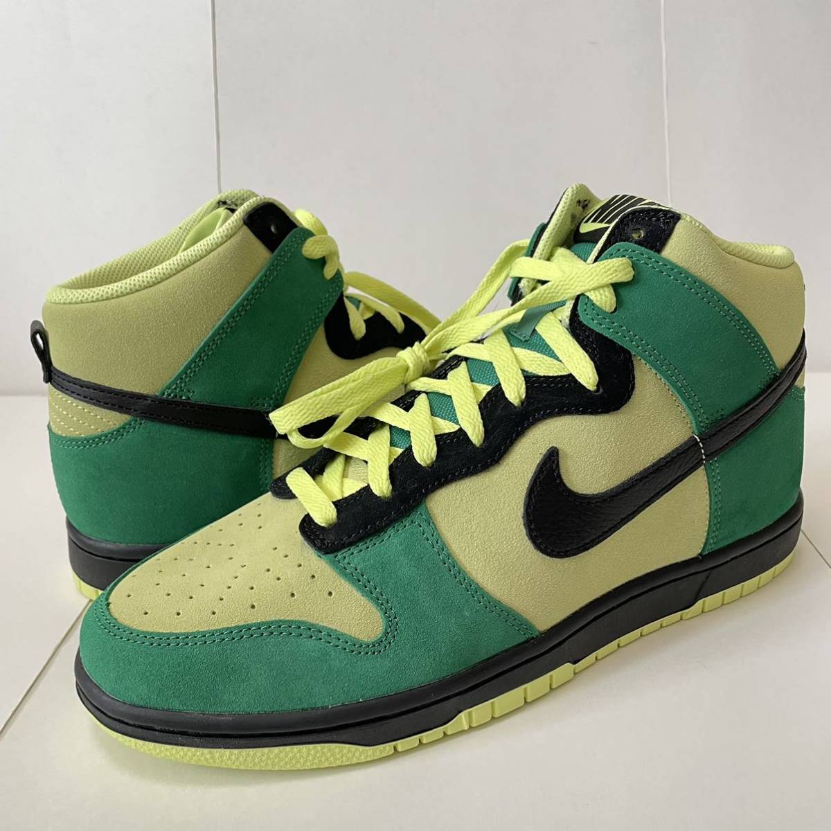 カテゴリ NIKE - ナイキ ダンク ハイ バイユー NIKE BY YOUの通販 by