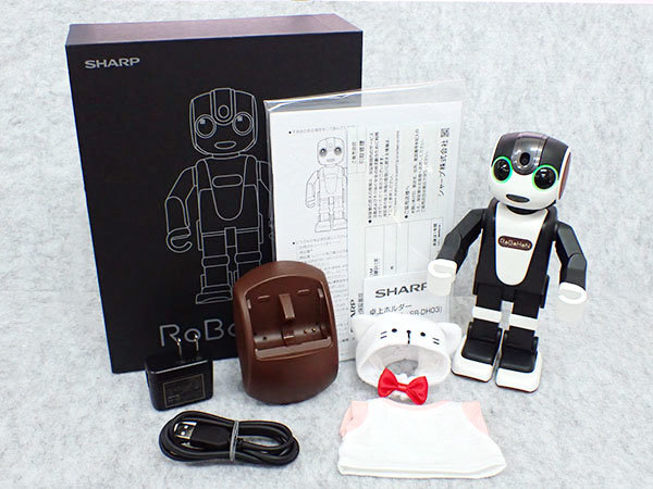 ヤフオク! - 【中古 良品】SHARP RoBoHoN ロボホン SR-...