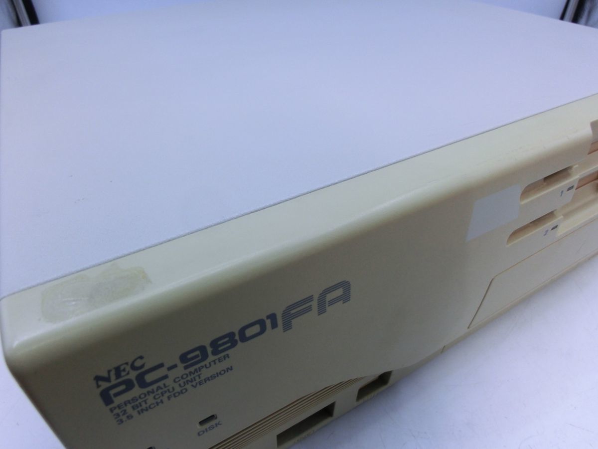 T【せ-66】【140サイズ】NEC PC98シリーズ PC-9801FA/U2/※動作未確認ジャンク扱い、傷ヤケ・シール跡有_画像6