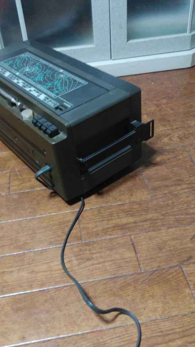 ソニー　ICF-6800 FM/AM 昭和レトロマルチバンドレシーバー　ジャンク品_画像7