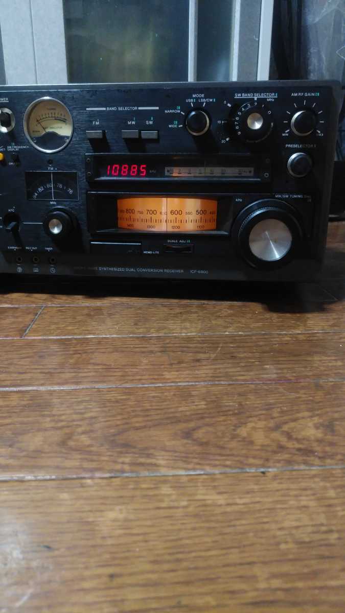 ソニー　ICF-6800 FM/AM 昭和レトロマルチバンドレシーバー　ジャンク品_画像3