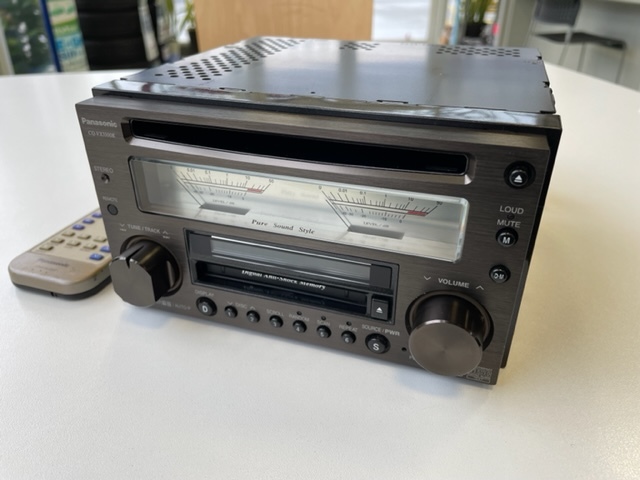 パナソニック Panasonic CQ-VX5500KD 希少なブラック 綺麗 パナソニック Panasonic CQ-VX5500KD 希少なブラック 綺麗