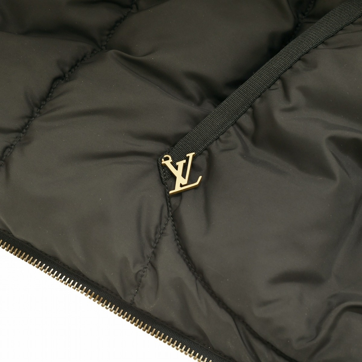827 LOUIS VUITTON Louis Vuitton with a hood .2Way Zip up down jacket 34 number outer fastener sleeve removed type free shipping 