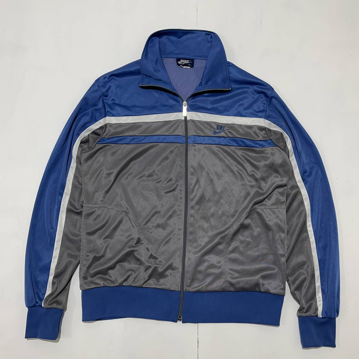 80年代【NIKE】ナイキ 紺タグ 日本製 ビンテージ ナイロン トラック