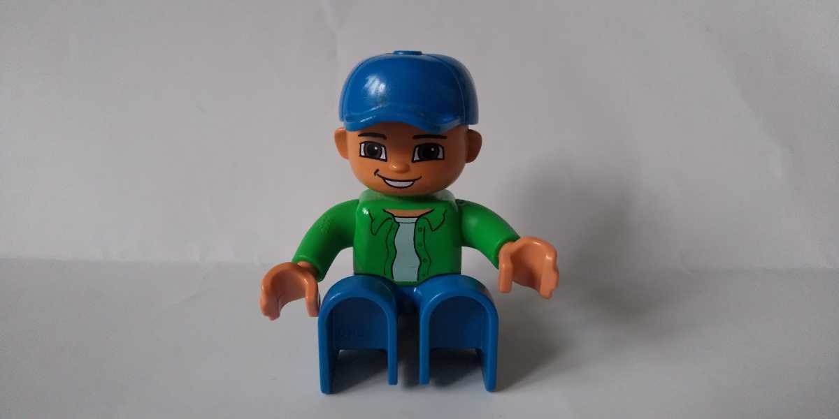 レゴデュプロ 人形 お兄さん 大人 男の人 青い帽子 キャップ パーツ 特殊ブロック _画像4
