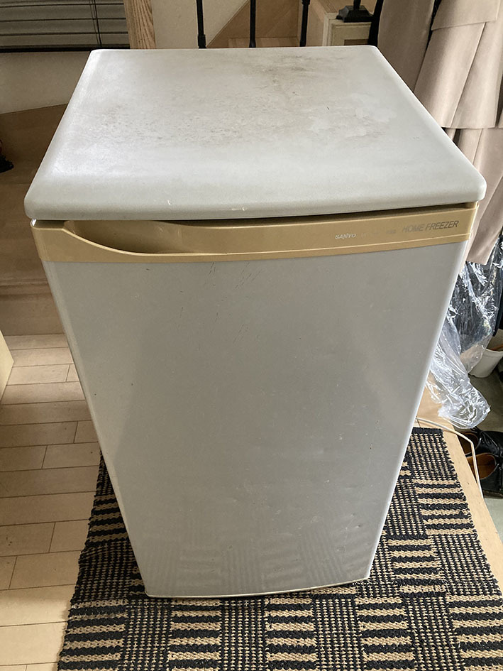 Yahoo!オークション - 電気冷凍庫 SANYO HF-10M(H)-1 2000年製造 Yahoo!オークション - 電気冷凍庫 SANYO HF-10M(H)-1 2000年製造