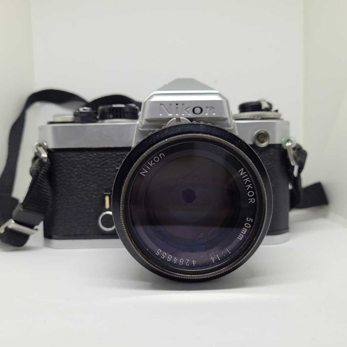 Nikon ニコン FE シルバーボディ レンズ NIKKOR 1:1.4 50㎜ 一眼レフ
