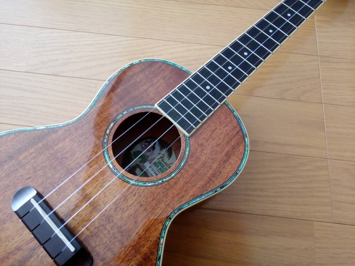 美品】Fender フェンダー Nohea ノヘア Koa テナーウクレレ 生産完了