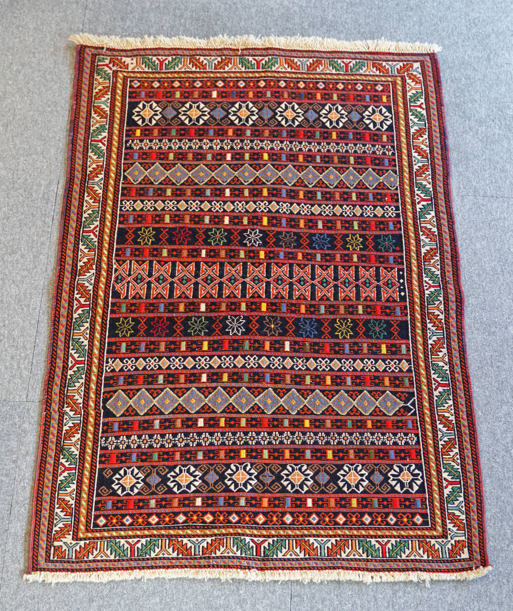 ファッションデザイナー ペルシャキリム 手織り絨毯 stn:335 size:117×80cm ラグ一般