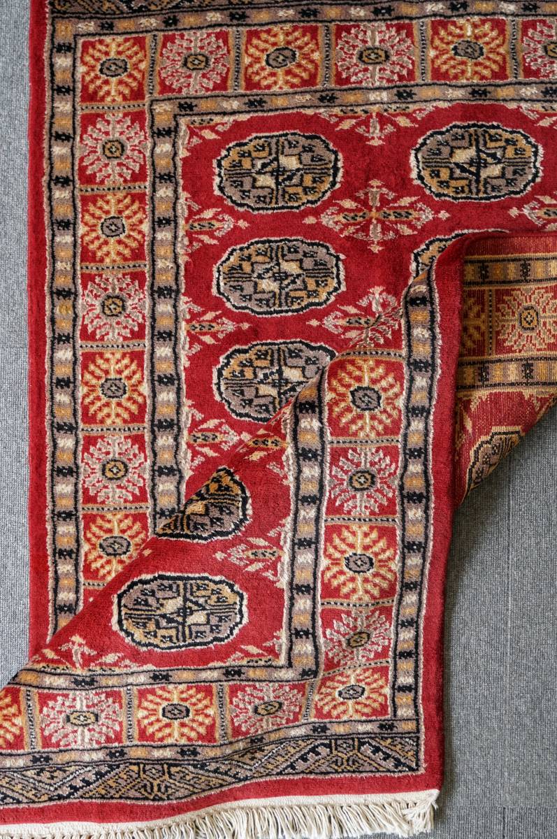 限定品】 パキスタン手織り絨毯 ボハラ デザイン カーペット size:130