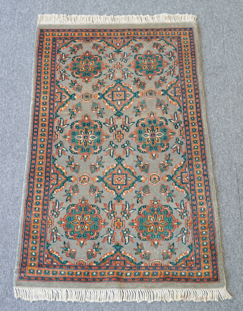 パキスタン手織り絨毯 size:94×58cm ウール アクセントラグ