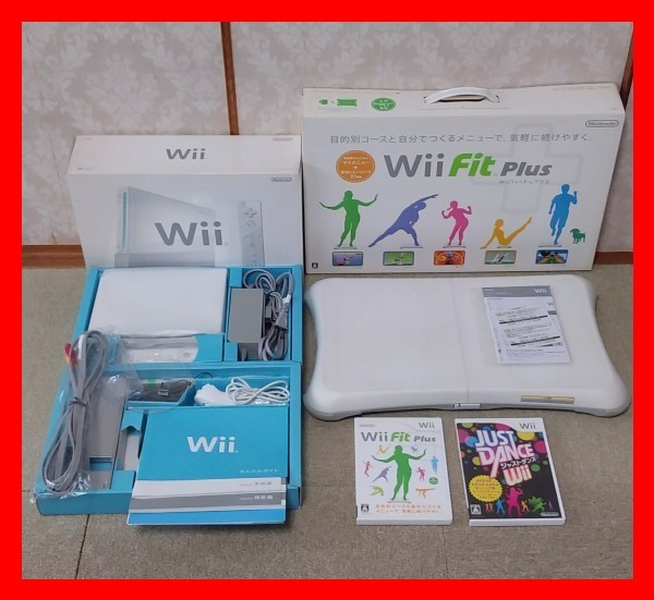 Wii ウィー 本体＋Wii Fit Plus(バランスWiiボード)☆ソフト２本 (Wii