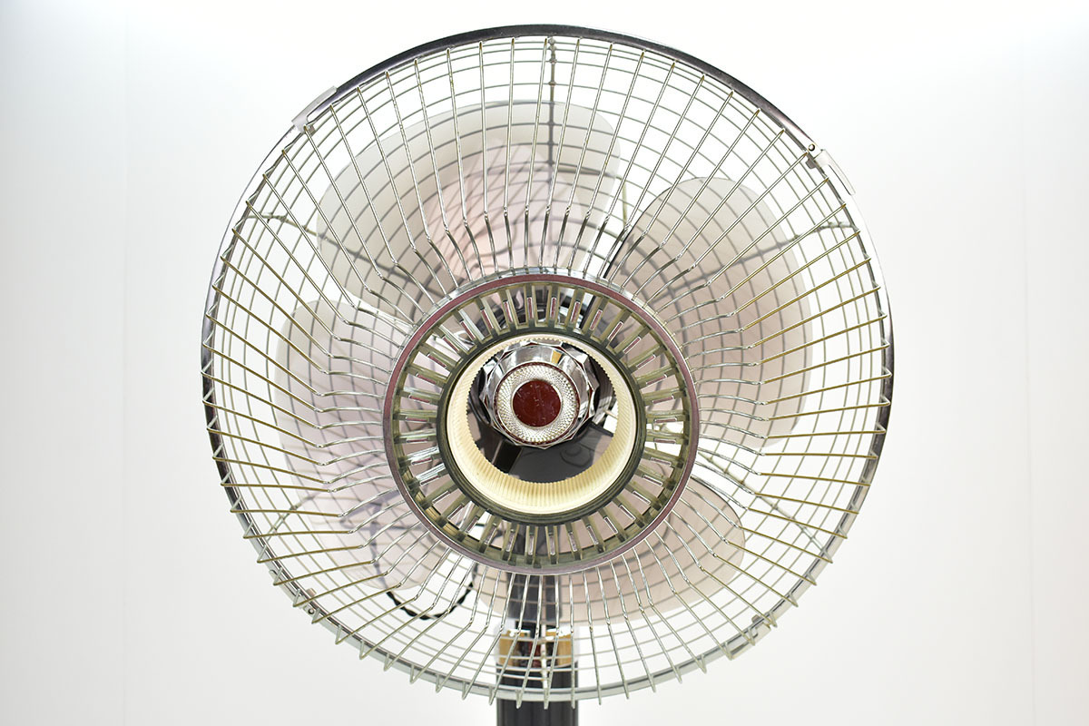 東芝 SF-30S 30cm 4枚羽根 扇風機[TOSHIBA][CRYSTAL ZEPHYR][SOLID STATE][アンティーク][昭和レトロ][当時物]M_画像2