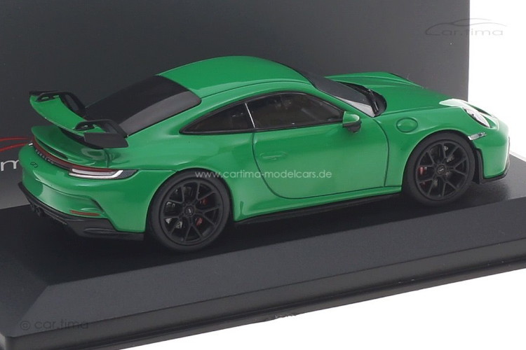 33台限定 ミニチャンプス 1/43 ポルシェ 911 992 GT3 ブラックホイール Minichamps Porsche 911 GT3 python green CAC04322005_画像2