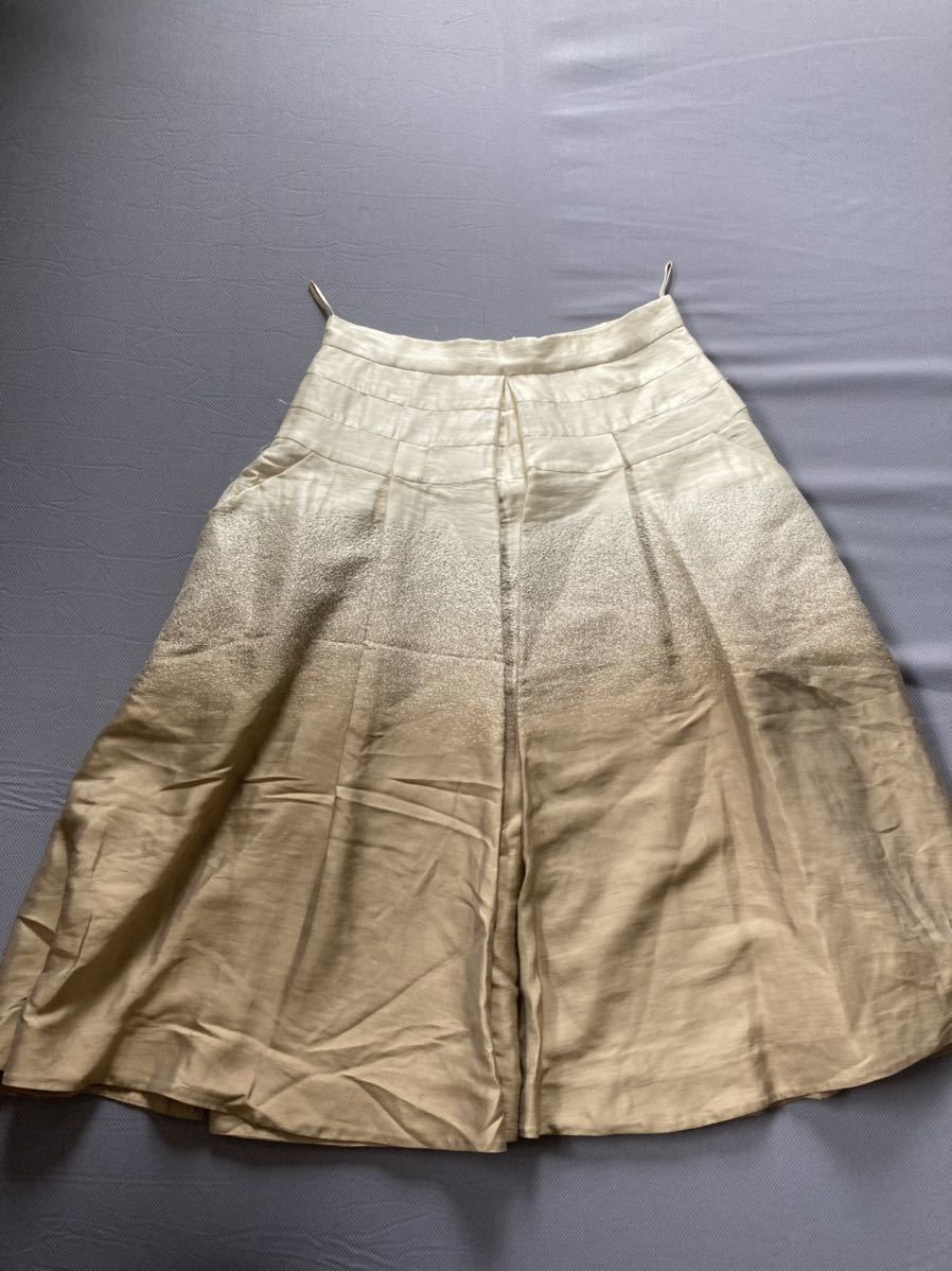 【再入荷！】 プラダタイダイ色ワンボックスフレアースカート(42) フレアースカート、ギャザースカート（ロング）