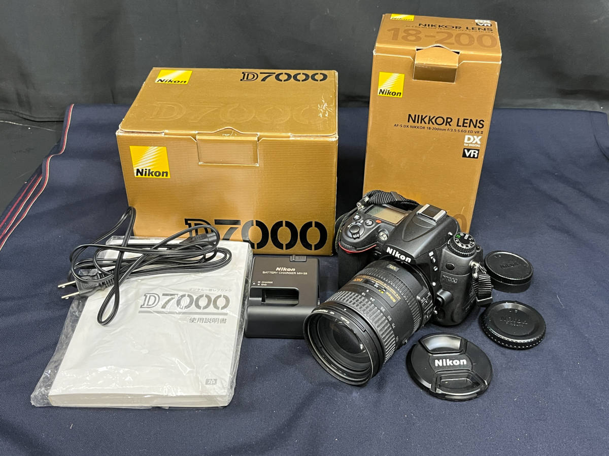 NIKON ニコン D7000 ボディ レンズ AF-S DX NIKKOR 18-200ｍｍ f/3.5