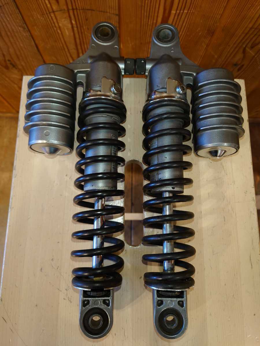 ゼファー750 純正 リアサスペンション リアサス リアショック カワサキ