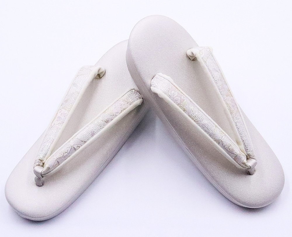得価正規品 ヤフオク! 西陣織 草履 バッグ セット Mサイズ... - 紗織 留袖用 即納高評価