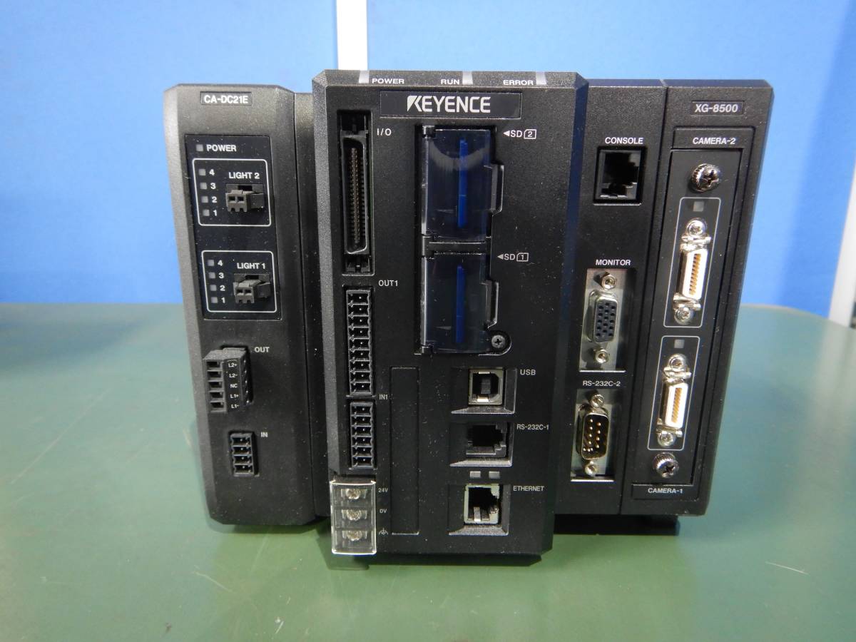 マルチカメラ画像システム KEYENCE キーエンス XG-8500 CA-DC21E 動作