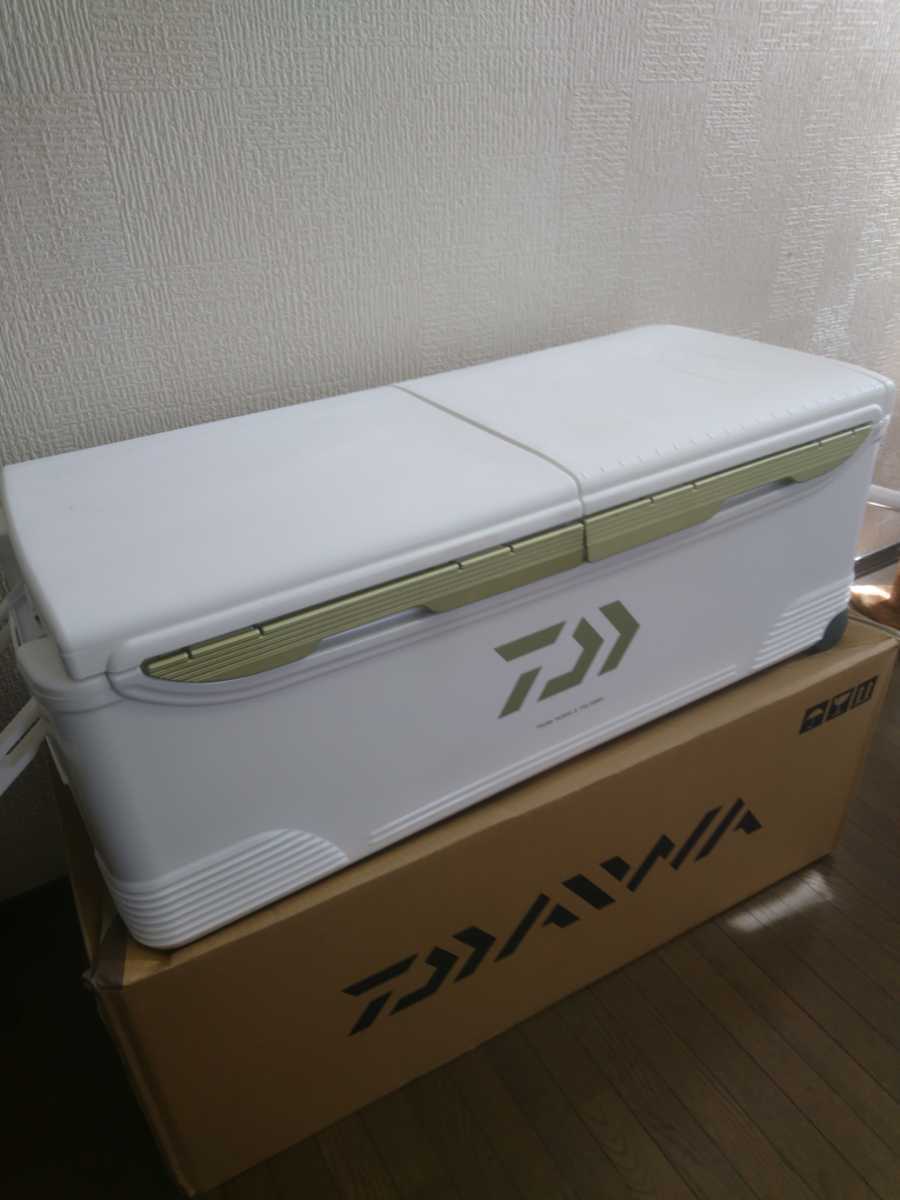 DAIWAトランク大将Ⅱ TSS-5000X GOLD 3面真空 箱付き wattan24.com