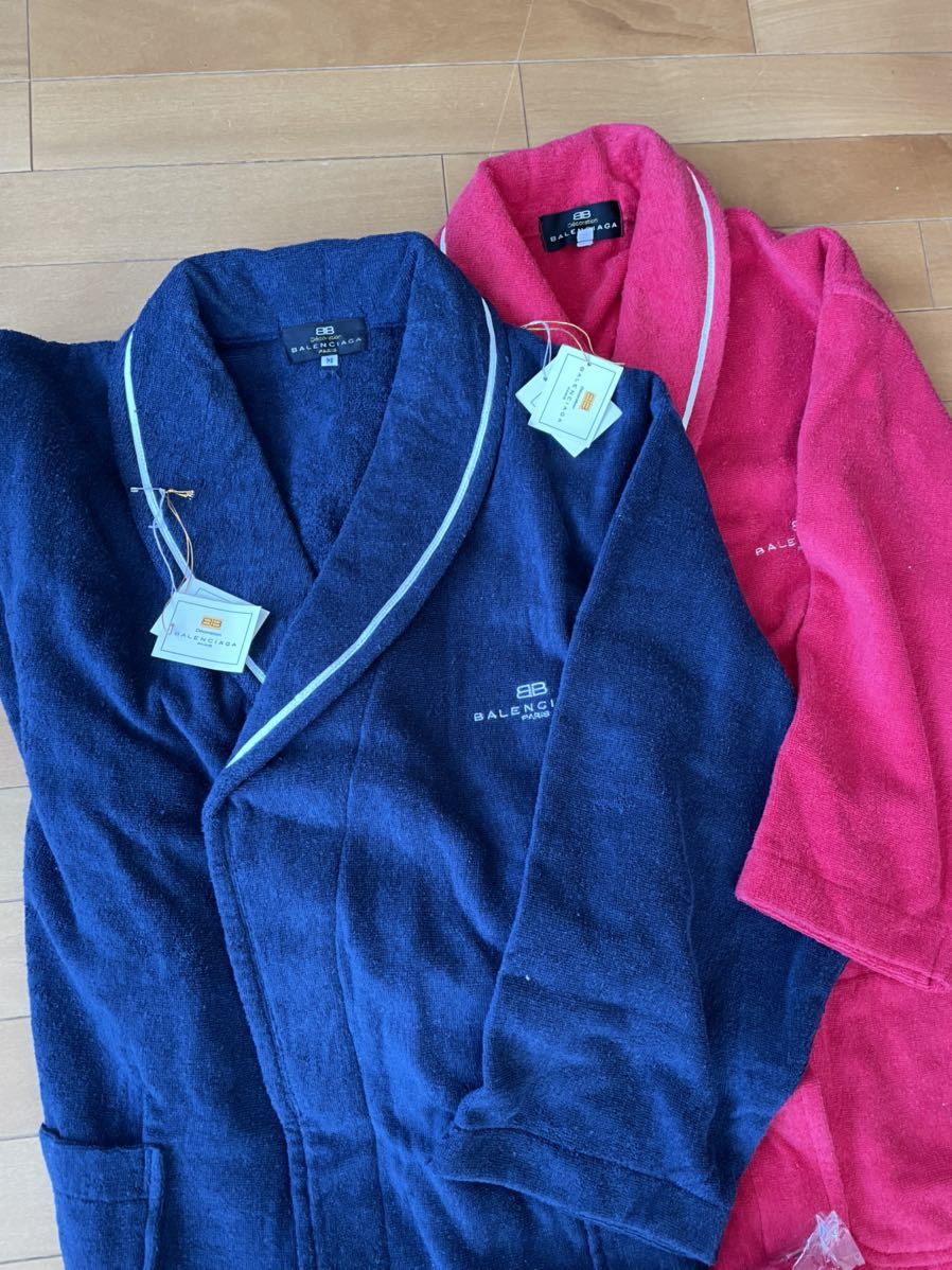 BALENCIAGA バレンシアガ 未使用 バスローブ 2枚セット タオル生地