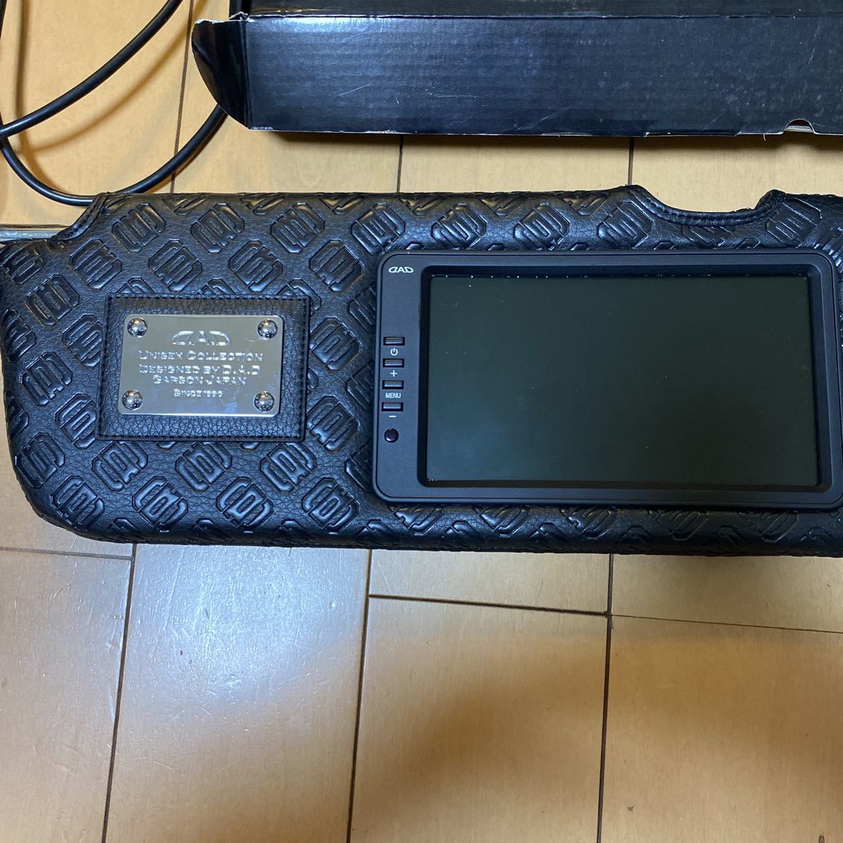 新規購入 ギャルソン サンバイザーモニター 両側 D.A.D ienomat.com.br