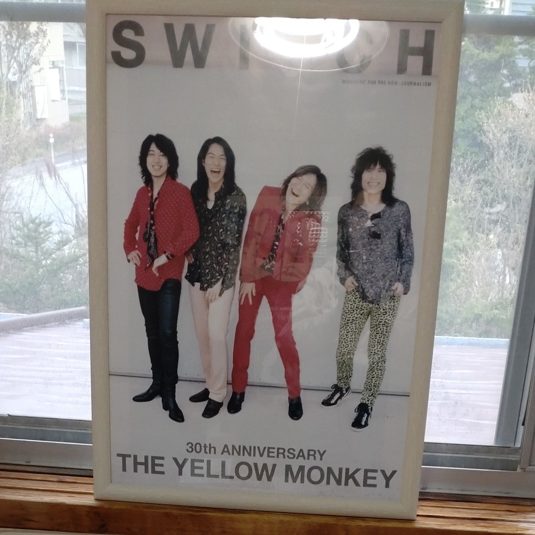 THE YELLOW MONKEY　雑誌付録ポスターと北海道新聞アルバムリリース告知記事フレーム入り