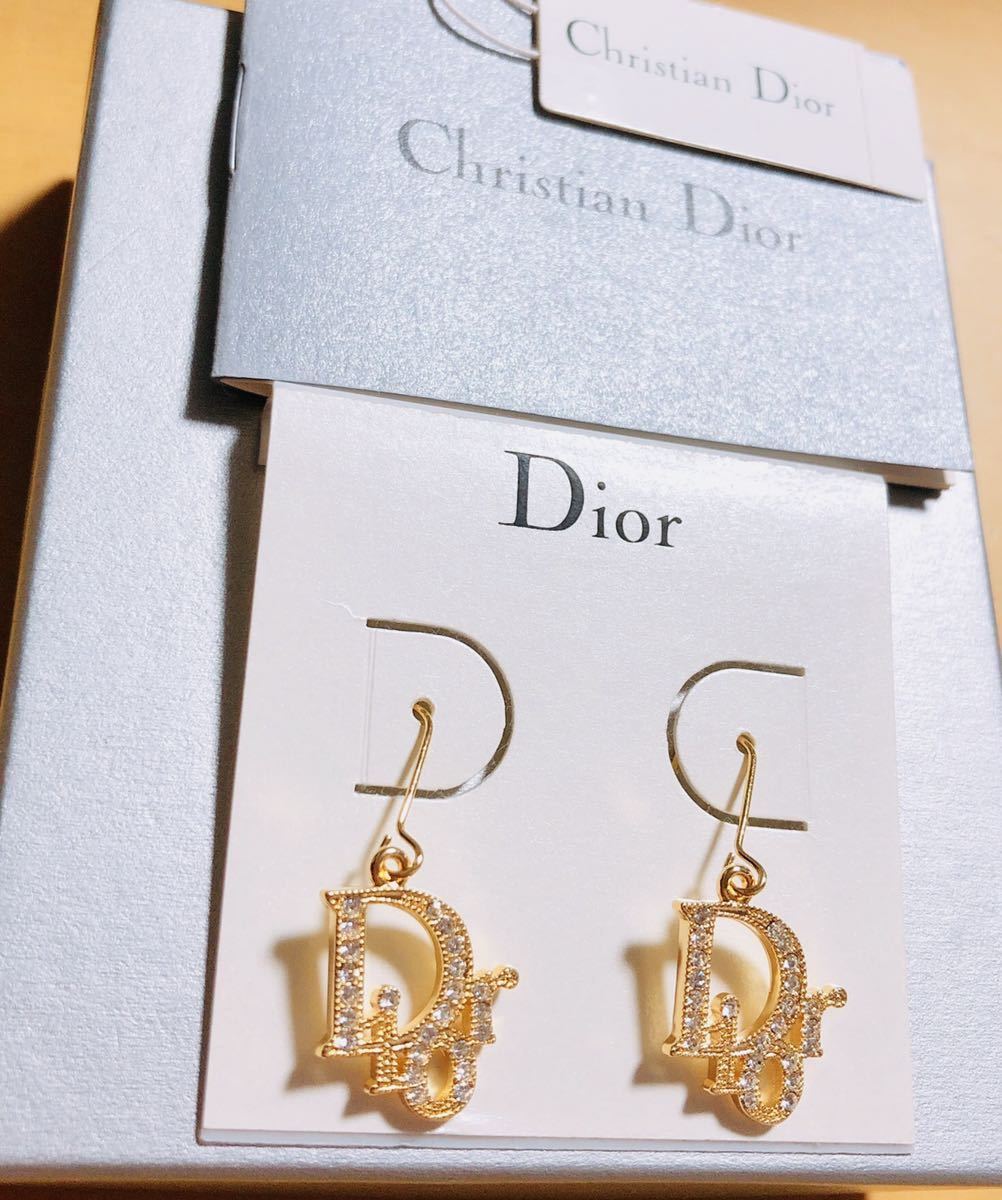 Christian Dior ディオール ピアス ゴールド ロゴマーク ストーン
