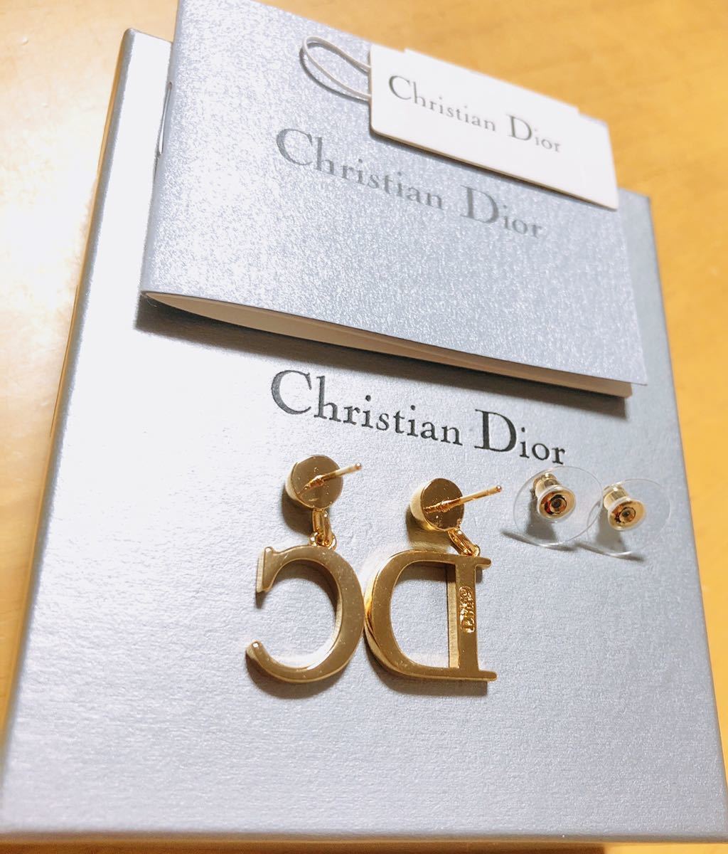 Christian Dior ディオール ピアス ロゴマーク ゴールド webspot.pk