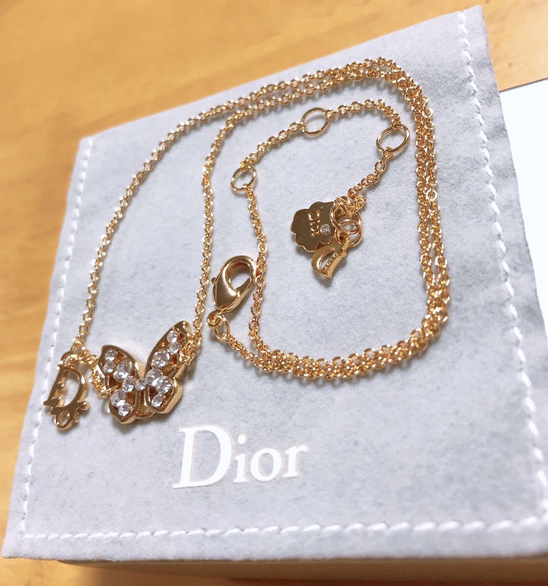 Christian Dior ディオール ネックレス ゴールド ストーン ロゴ 蝶(ネックレス（トップつき）)｜売買されたオークション情報