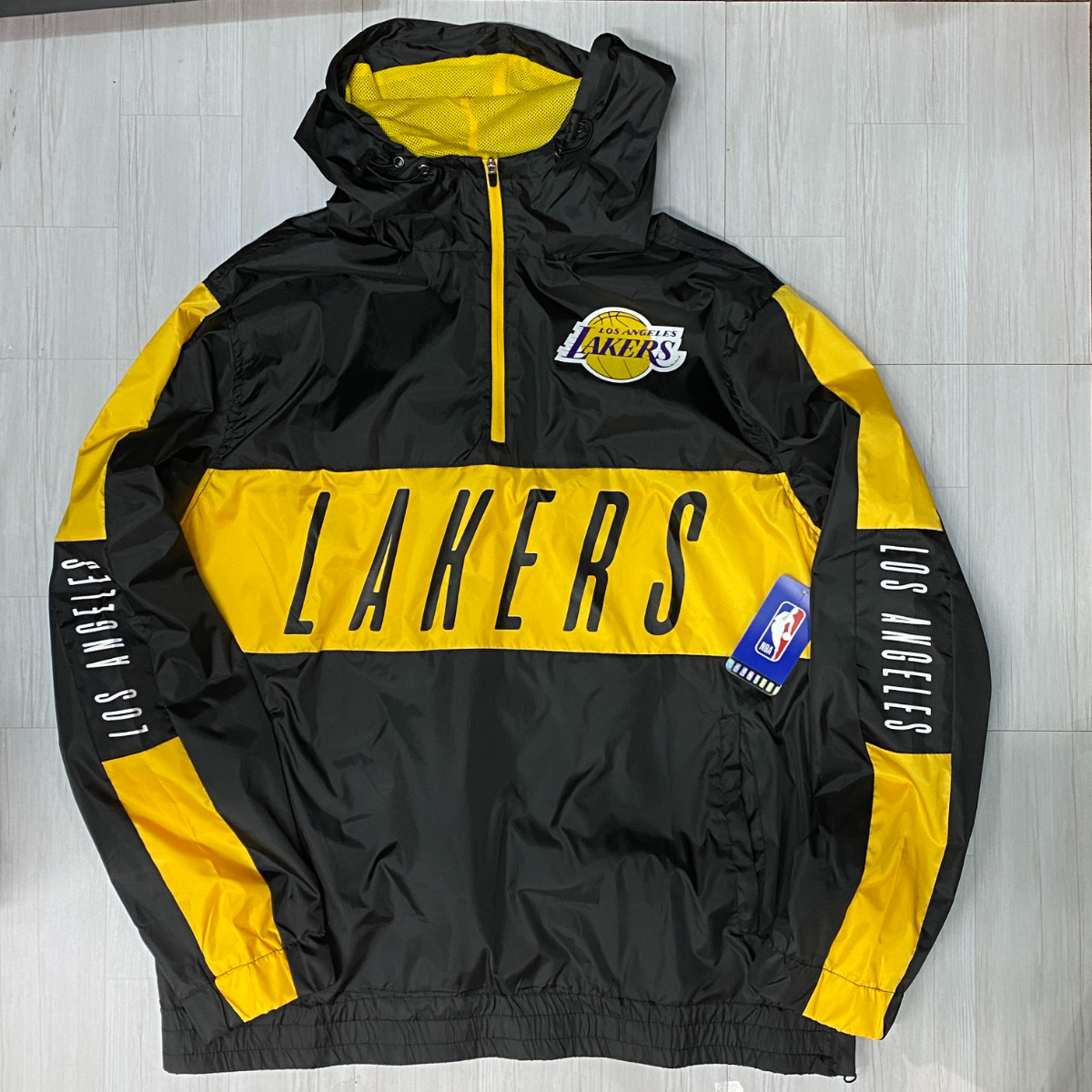 ラスト1 USA正規品【XL】UNK アンク Ultra-Game 公式 ロサンゼルス レイカーズ LA Lakers アノラック プルオーバー NBA ウィンドブレーカー