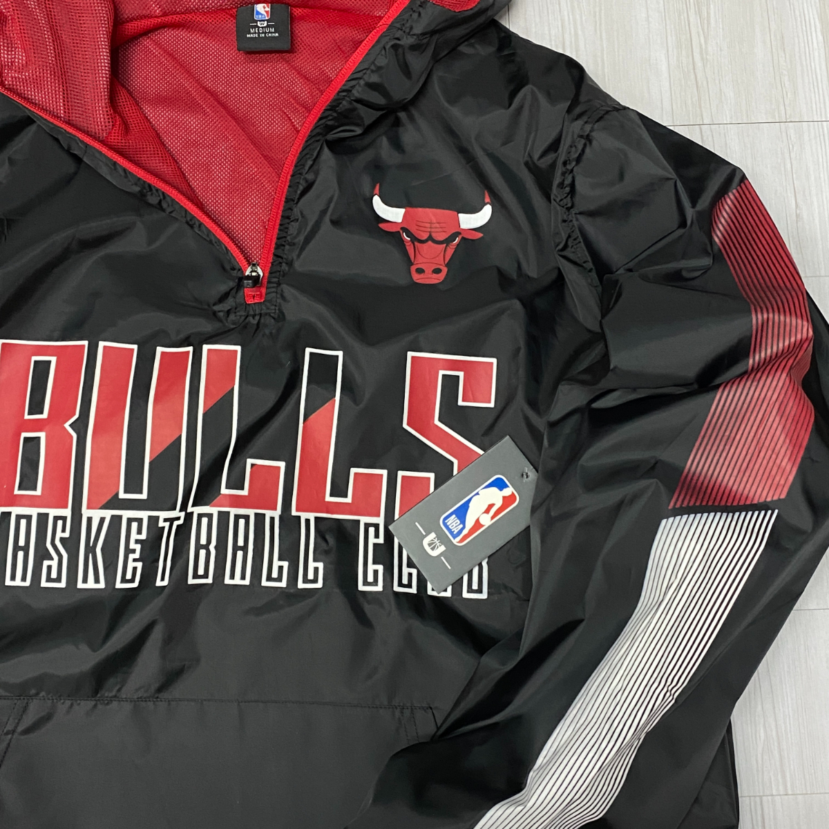 USA正規品 【S】 UNK 公式 シカゴ ブルズ Chicago Bulls アノラック anorak プルオーバー NBA エキスパート ウィンドブレーカー バスケ _画像2