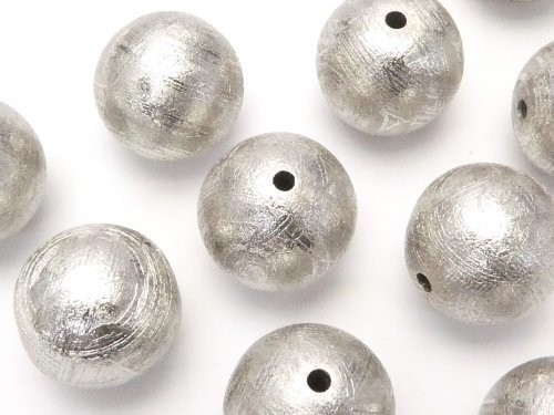  海外ブランド  ムオニナルスタ隕石 [粒売り]メテオライト 丸玉16mm 1粒 希少 天然石、半貴石