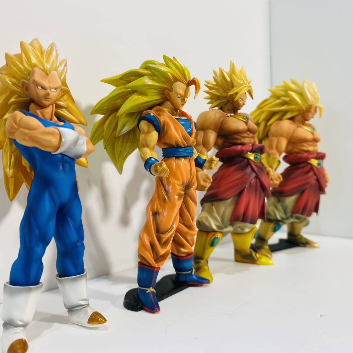 ドラゴンボール改 Z 組立式　ハイスペックカラーリングフィギュア 超彩色 孫悟空 ベジータ ブロリー ss3 スーパーサイヤ人3ブロリー_画像2