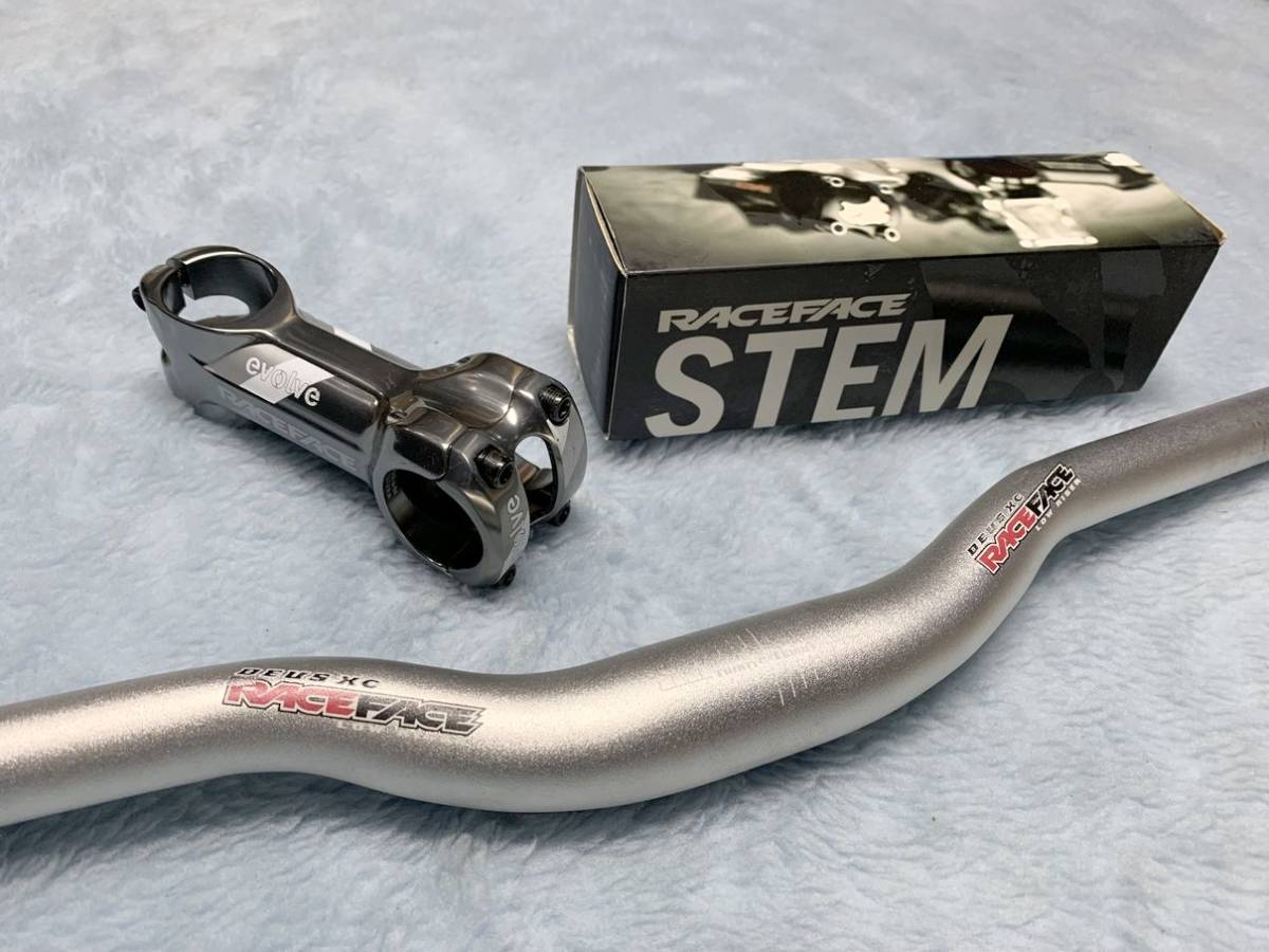 RACEFACE レースフェイス DEUS XCライザーバー evolve XCステム RACEFACE レースフェイス DEUS XCライザーバー evolve XCステム