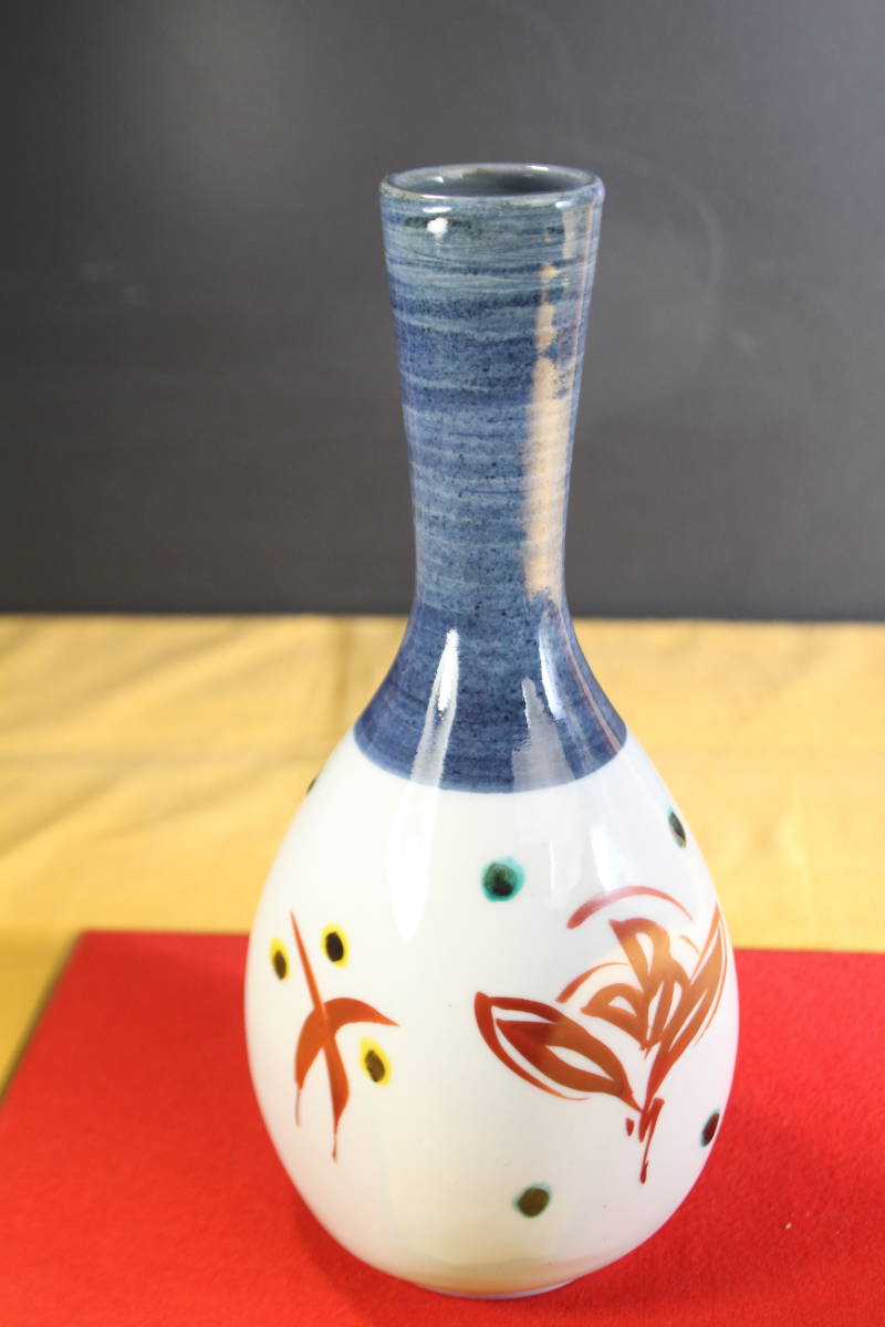 臺(tái)座は撮影用です。