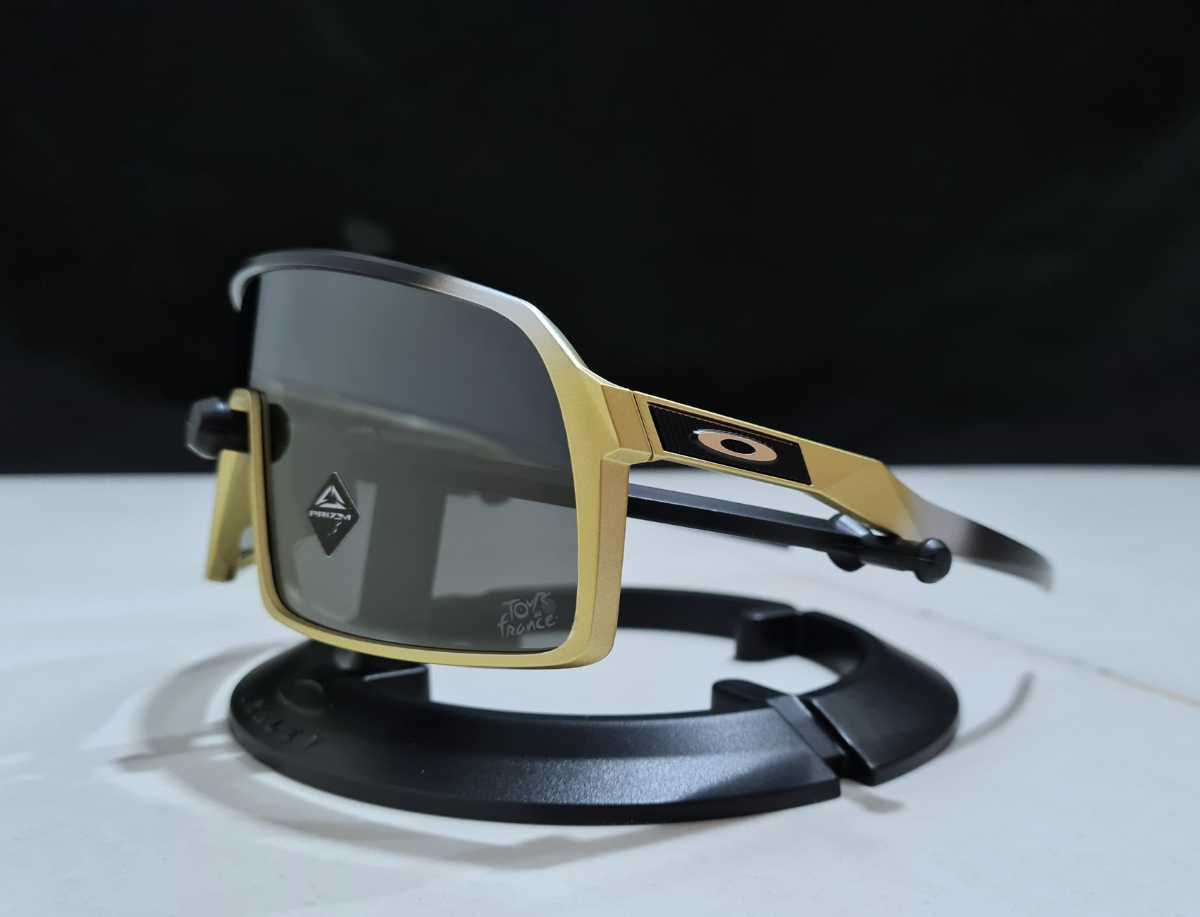 1円スタート 新品 偏光レンズ付 OAKLEY SUTRO POLARIZED オークリー
