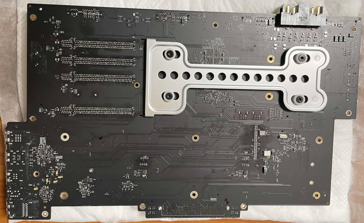 美品】 Mac Pro Mid 2010 (A1289)のロジックボード ブートROM 美品】 Mac Pro Mid 2010 (A1289)のロジックボード ブートROM