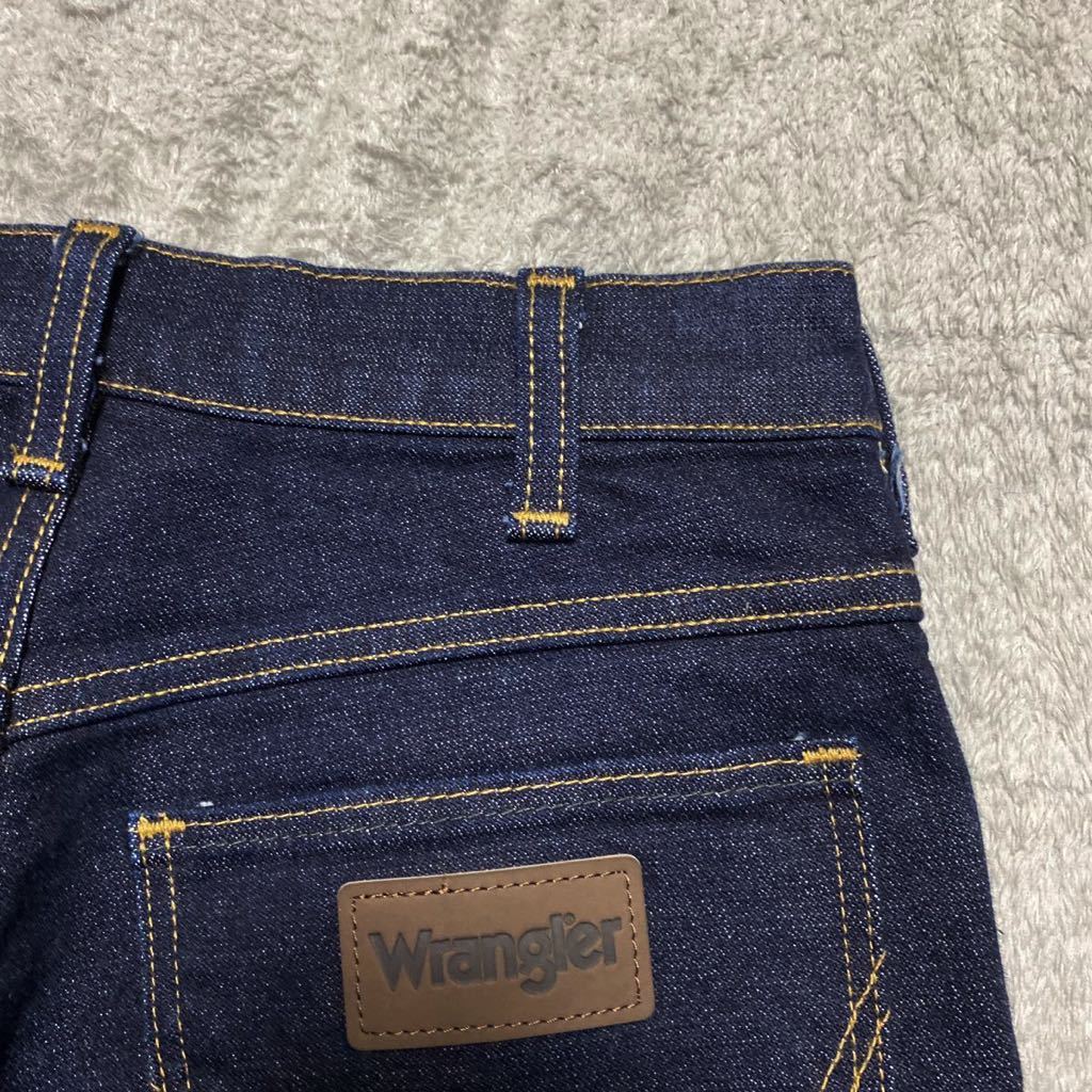 4A【着少】Wrangler ラングラー WM4902 ストレッチ デニム ジーンズ ジーパン パンツ XS STRAIGHT ストレート 濃紺 ネイビー 格安_画像4