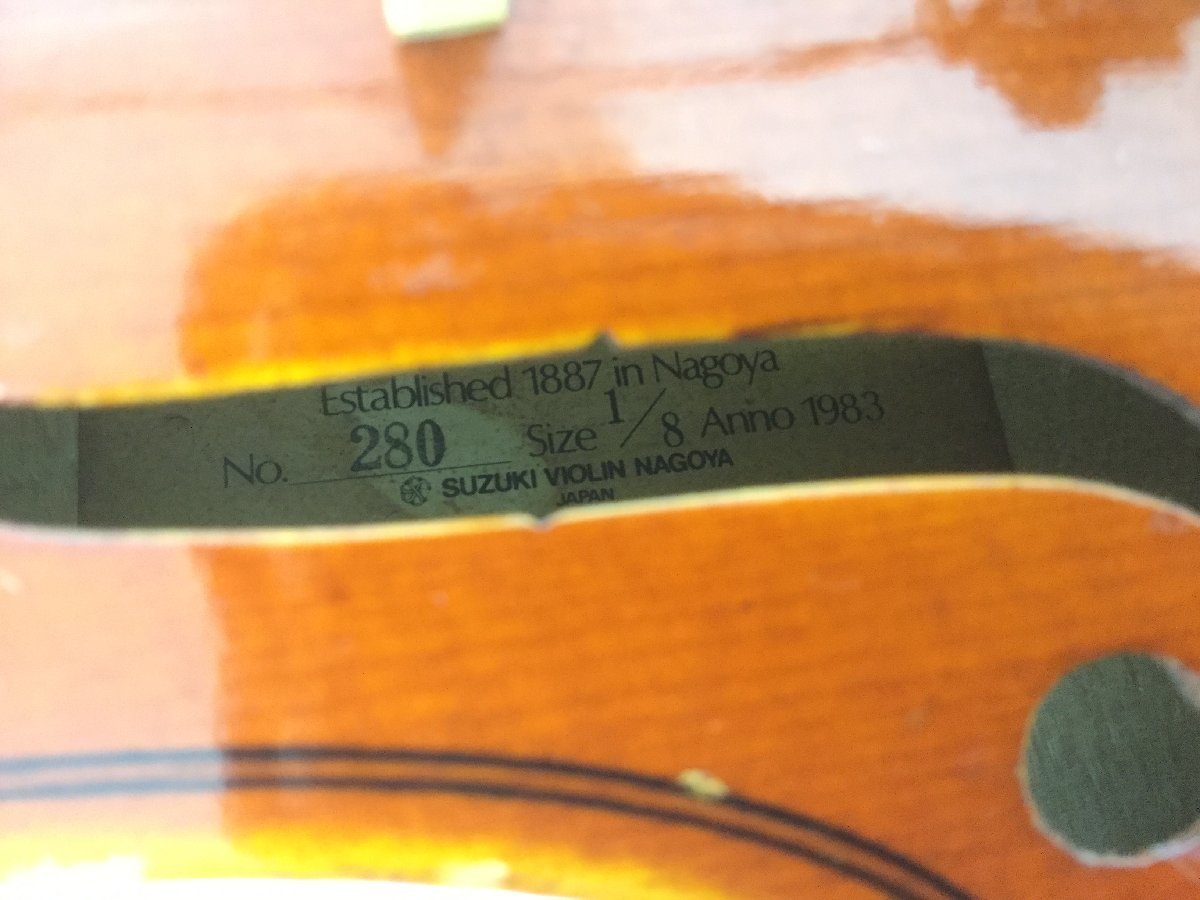 【ジャンク】SUZUKI VIOLIN No.280 1/8 1983年製 スズキバイオリン 鈴木バイオリン 弦楽器 弓/ハードケース付き_画像2