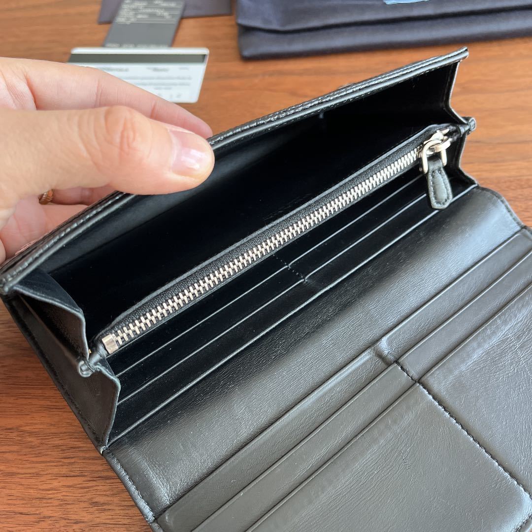 スノーブルー PRADA プラダ 財布 リザード トカゲ エキゾチックレザー