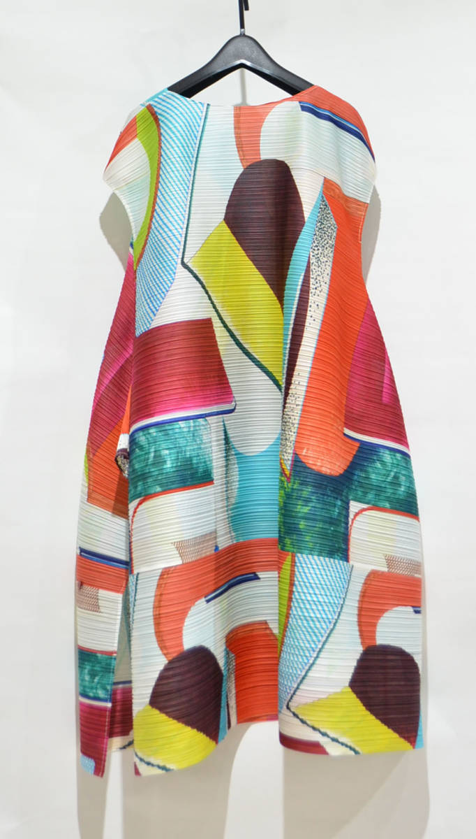 43%割引特価商品 新品 22ss PLEATS PLEASE ISSEY MIYAKE プリーツ ...